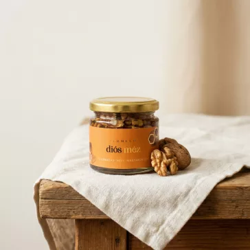 Walnut in acacia honey 230g