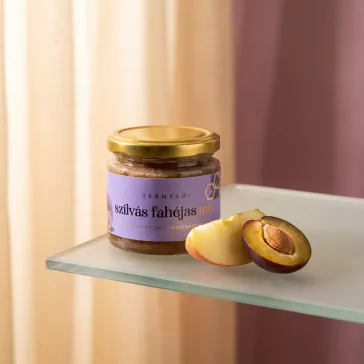 Plum cinnamon in honey 230g